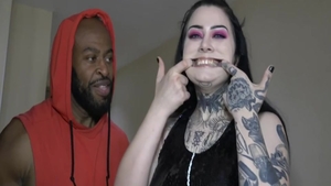 Inked MILF finds irresistible hard ramming
