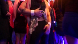 Super hot amateur bends to get fucked in public