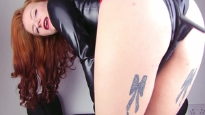 Slamming hard with bitch Mistress Lola