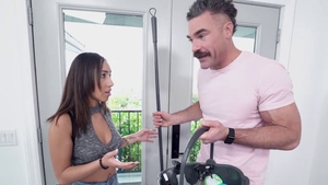 Raw cumshot along with Kira Perez