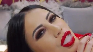 Very kinky female fetish smoking HD