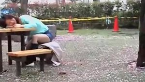 Plump asian amateur gets a buzz out of fucking