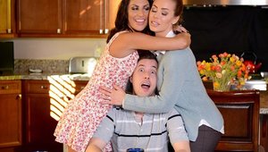 RealWifeStories.com - August Ames blowjobs video