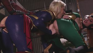 Lacy Lennon and Kenzie Taylor fingering