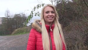 Busty Alexis Bardot fingering